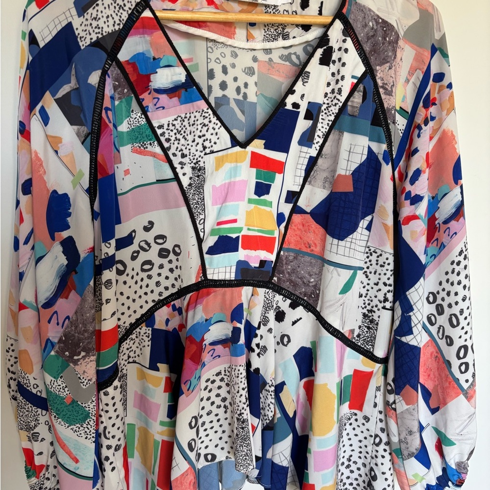 Hunter Bell Grayson Abstract Silk Women's Top - Picture 2 of 5